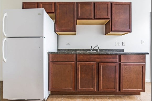 Kitchen of 7263 S Coles Apartments in Chicago